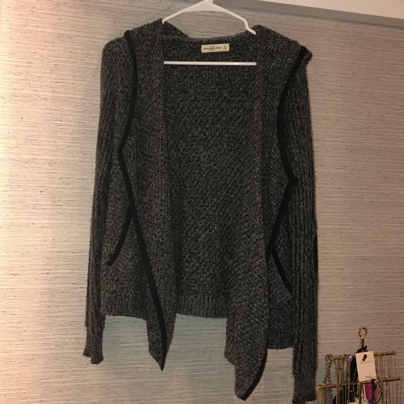 Abercrombie & Fitch Hooded Open Sweater - Picture 2 of 5